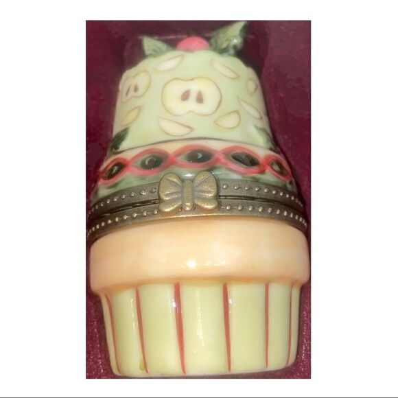 NEW in Box Villeroy & Boch Apple Pie Hinged Trinket Box 1748 - Picture 3 of 16